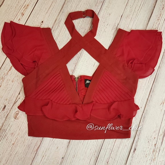 [NEW] Nasty Gal Choker Flutter Sleeve Halter Crop Top - Picture 10 of 14